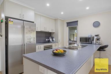 House For Sale - VIC - Port Franklin - 3964 - First Home Buyers Take Note!  (Image 2)