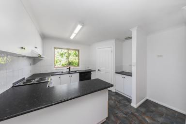 House For Sale - NSW - Adelong - 2729 - Adelong Creek Scape! (Image 2)