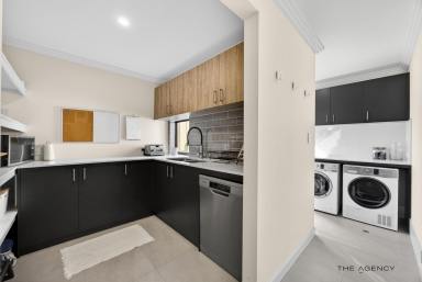 House For Sale - WA - Wilson - 6107 - Parkside Elegance Moments from the Canning River  (Image 2)