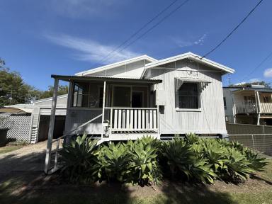 House For Lease - NSW - South Grafton - 2460 - 3 BEDROOM HOME IN QUIET LOCATION  (Image 2)