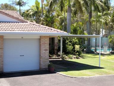 Unit For Sale - QLD - Labrador - 4215 - HIDDEN GEM! (Image 2)