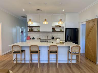 House For Sale - NSW - Moree - 2400 - Beautiful, Completely Renovated Home - Out of Flood!  (Image 2)