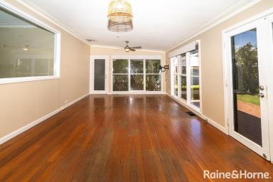 House For Lease - NSW - Turvey Park - 2650 - INVITING INVERARY  (Image 2)