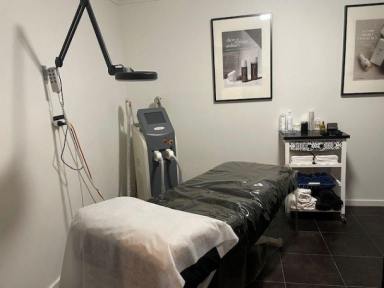 Business For Sale - VIC - Stawell - 3380 - Well-Established Beauty & Spa Salon with Exclusive Treatments in Stawell VIC (Image 2)