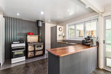 Mixed Farming For Sale - VIC - Axedale - 3551 - Exceptional 82.5-Acre Riverfront property – 611 Brownes Lane, Axedale (Image 2)