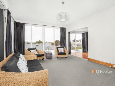 House For Lease - TAS - East Devonport - 7310 - Your Next Chapter Starts on Thomas Street  (Image 2)