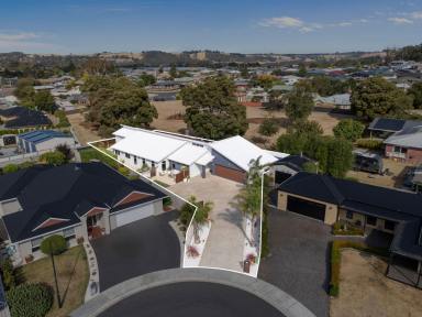 House For Sale - TAS - Turners Beach - 7315 - Coastal Sanctuary Backing Onto Parkland  (Image 2)