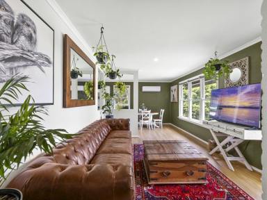 House Sold - NSW - Bega - 2550 - NEAT AS A PIN, FULLY RENOVATED CORNER BLOCK WITH AN ENTERTAINER'S COURTYARD  (Image 2)