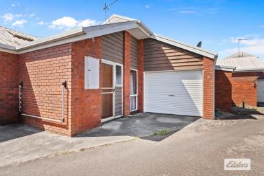 Unit For Sale - TAS - Ulverstone - 7315 - UNIT CLOSE TO TOWN  (Image 2)