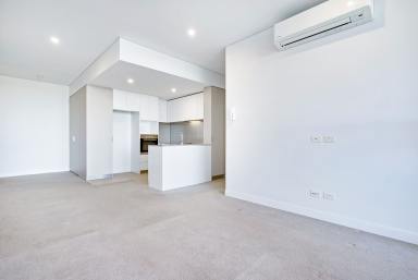 Apartment For Sale - WA - Rivervale - 6103 - EXECUTIVE APARTMENT (Image 2)