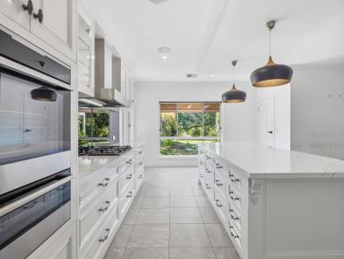 House For Sale - VIC - Wangaratta - 3677 - Waldara's Finest  (Image 2)