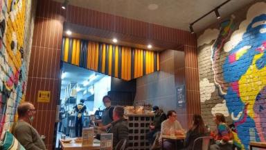 Business For Sale - VIC - Windsor - 3181 - Established Korean Chicken Franchise Prime Chapel St Site  (Image 2)