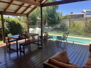 House For Lease - WA - Cowaramup - 6284 - Large Family Home in the Heart of Cowaramup  (Image 2)