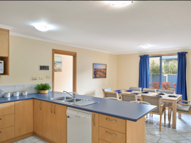 House For Lease - TAS - Bicheno - 7215 - Relaxed Seaside Living  (Image 2)