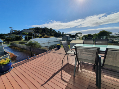 House Leased - TAS - Bicheno - 7215 - Relaxed Seaside Living  (Image 2)