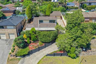 House For Sale - NSW - Raymond Terrace - 2324 - VIEWS, PRIVATE & BUILT TO ENTERTAIN! (Image 2)