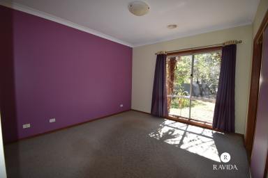 House For Lease - VIC - Chiltern - 3683 - Spacious Family Home in Chiltern VIC  (Image 2)