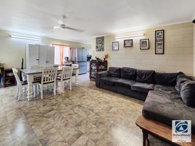 House For Sale - QLD - Mareeba - 4880 - Comfortable Three-Bedroom Home with Outdoor Entertaining on a Convenient Block  (Image 2)