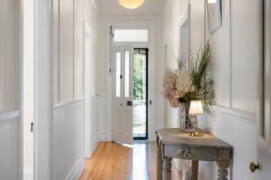 House Auction - NSW - Berry - 2535 - "Aberfoyle" — The Quintessential Berry Cottage  (Image 2)