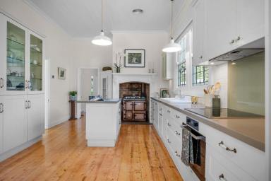 House For Sale - NSW - Berry - 2535 - "Aberfoyle" — The Quintessential Berry Cottage (Image 2)