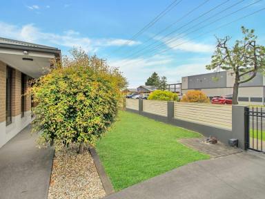 Townhouse For Sale - VIC - Bairnsdale - 3875 - DOWNTOWN LIVING - EVERYTHING IS AT YOUR DOORSTEP!  (Image 2)