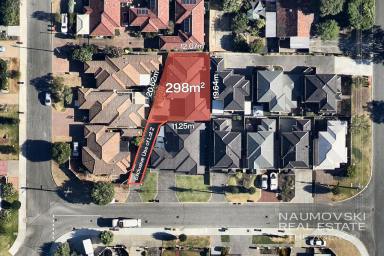 House For Sale - WA - Nollamara - 6061 - PRIVACY AND COMFORT AWAITS!  (Image 2)