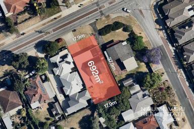 House For Sale - WA - Girrawheen - 6064 - NEST, INVEST, RETAIN & BUILD OR DEVELOP! (Image 2)