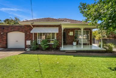 House For Sale - WA - Palmyra - 6157 - TIMELESS CHARACTER, CONTEMPORARY LIVING  (Image 2)