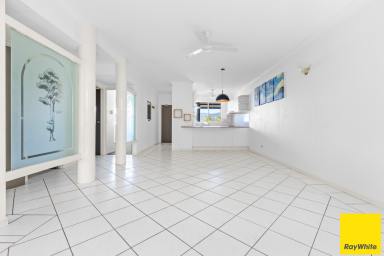 Apartment Auction - QLD - Parramatta Park - 4870 - Top Floor Position - Vacant & Ready to Move Straight In!  (Image 2)