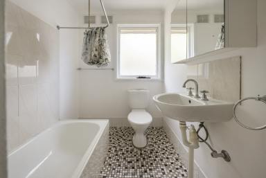 House For Sale - NSW - South Grafton - 2460 - FLOOD FREE RENTAL INVESTMENT  (Image 2)