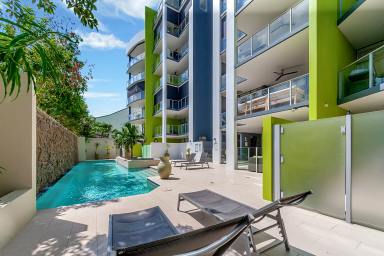 Unit For Lease - QLD - Cairns City - 4870 - Three Bedroom Unit - City Living!  (Image 2)