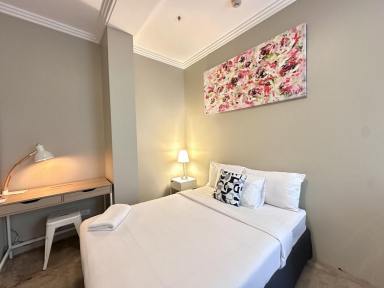 Unit Leased - NSW - Potts Point - 2011 - Modern Living in the Iconic 'Astoria' Building  (Image 2)