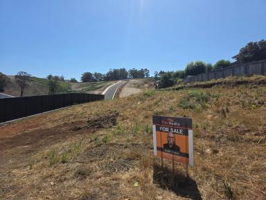 Residential Block For Sale - TAS - Park Grove - 7320 - Land for elevated living  (Image 2)