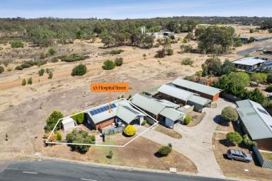Unit For Sale - VIC - Heathcote - 3523 - Easy Living in the Heart of Heathcote  (Image 2)