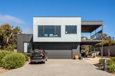 House For Sale - WA - Augusta - 6290 - Front-Row Ocean Views  (Image 2)