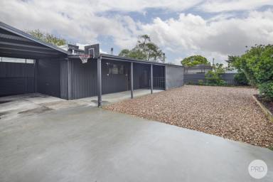 House For Sale - VIC - Wendouree - 3355 - Fabulous Bungalow Out The Back!  (Image 2)