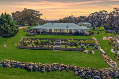 Other (Rural) For Sale - NSW - Woodstock - 2793 - EXCEPTIONAL HOME WITH STUNNING WATER VIEWS ON 700ACRES*!  (Image 2)