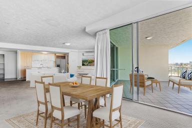 Apartment For Sale - QLD - Surfers Paradise - 4217 - North-East Facing Coastal Sanctuary: 2 Bedroom Apartment with Ocean & River Views  (Image 2)