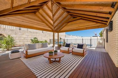 House For Sale - WA - Jindalee - 6036 - Beachside Beauty.  (Image 2)