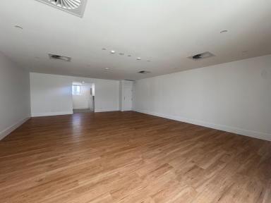 Retail For Lease - NSW - Forster - 2428 - LUXURIOUS RETAIL SPACE  - AVAILABLE NOW!  (Image 2)