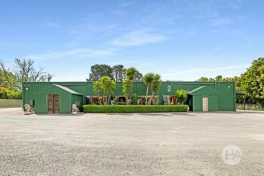 Acreage/Semi-rural For Sale - VIC - Tyabb - 3913 - Fully Integrated Site with a Showroom, Warehouse and Residence  (Image 2)