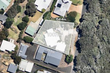 House For Sale - WA - Augusta - 6290 - Renovated Coastal Home in Augusta’s Prestigious Victoria Parade  (Image 2)