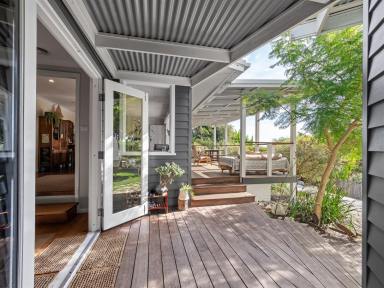 House For Sale - WA - Augusta - 6290 - Renovated Coastal Home in Augusta’s Prestigious Victoria Parade  (Image 2)