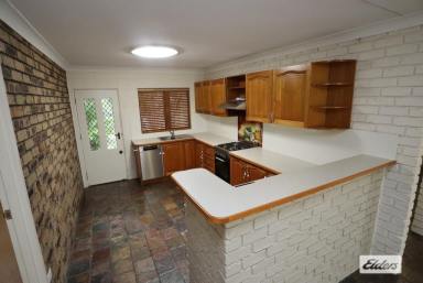 House For Sale - QLD - Summerholm - 4341 - Country Living at It's Best  (Image 2)