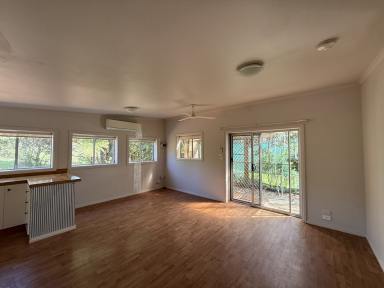 House For Lease - NSW - Foxground - 2534 - Quaint Living in Foxground  (Image 2)