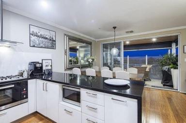 Apartment For Lease - WA - Mount Lawley - 6050 - 2X2 - PANORAMA CITY & HILL VIEWS LUXURIOUSLY FURNISHED & EQUIPPED  (Image 2)