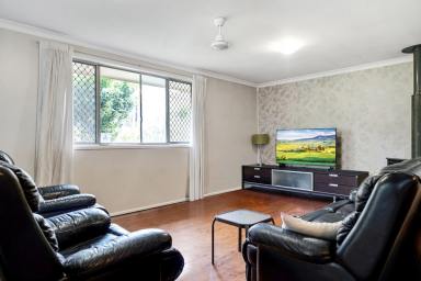 House Leased - QLD - East Toowoomba - 4350 - Charming East Toowoomba Home with Pool (Image 2)