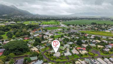 House For Sale - QLD - Edmonton - 4869 - POOL, TWO LIVING ROOMS, AND SPLIT SYSTEM AIR CONDITIONING (Image 2)