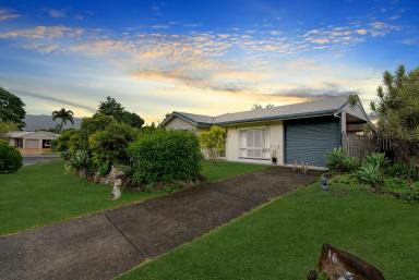 House For Sale - QLD - Edmonton - 4869 - POOL, TWO LIVING ROOMS, AND SPLIT SYSTEM AIR CONDITIONING  (Image 2)