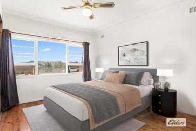 House For Lease - NSW - Port Kembla - 2505 - HIGHLY SORT AFTER BEACH SIDE HOME IN ELEVATED POSITION.  (Image 2)